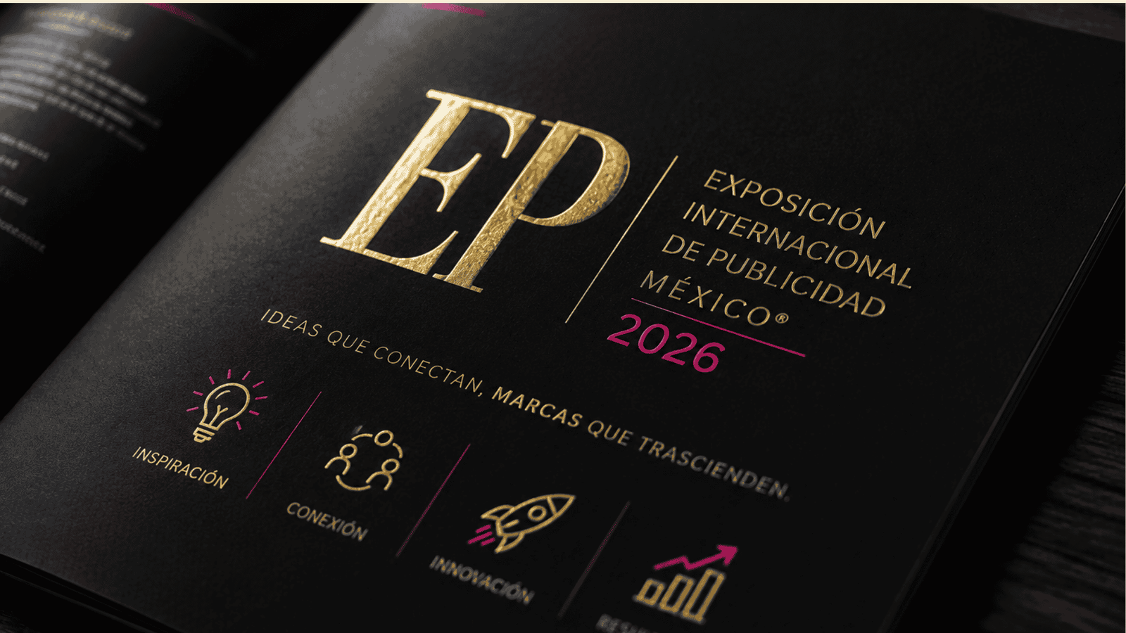 Las tintas metálicas y fluorescentes vuelven a los catálogos de imprentas mexicanas por demanda de marcas premium.